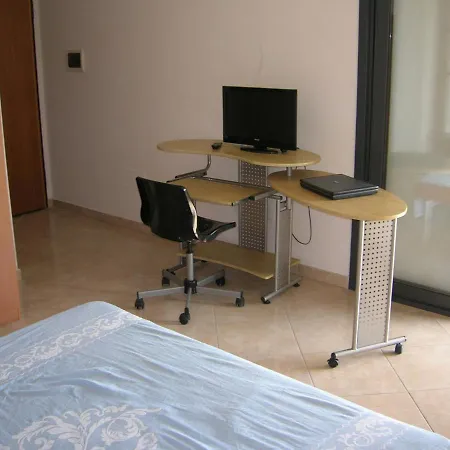 Appartement Donizetti 5 *